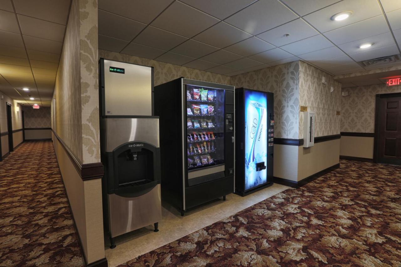 Arrow Hotel Broken Bow エクステリア 写真