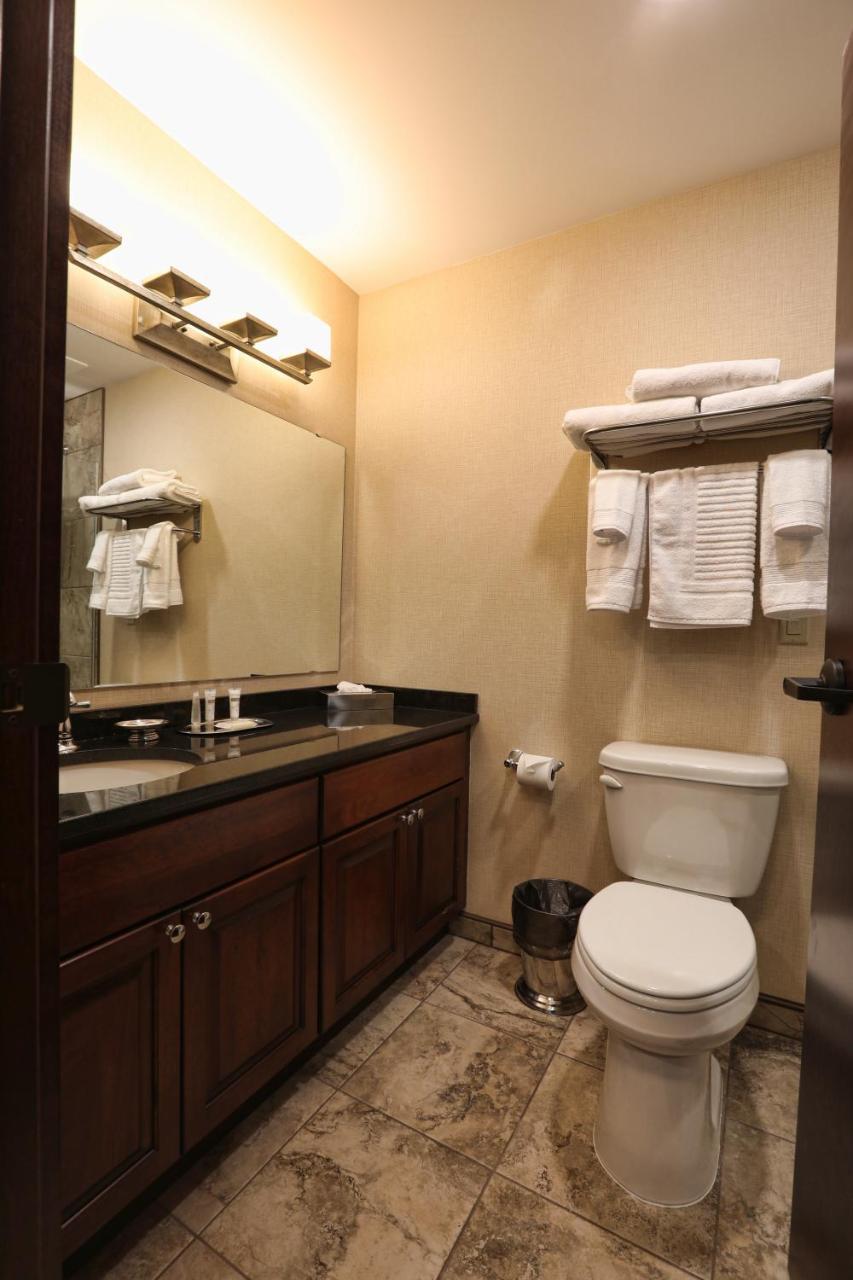 Arrow Hotel Broken Bow エクステリア 写真